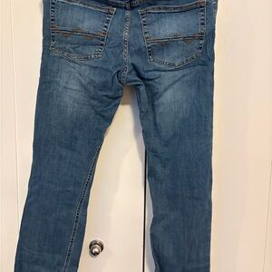 Wrangler Classic Slim Straight Blue Jeans